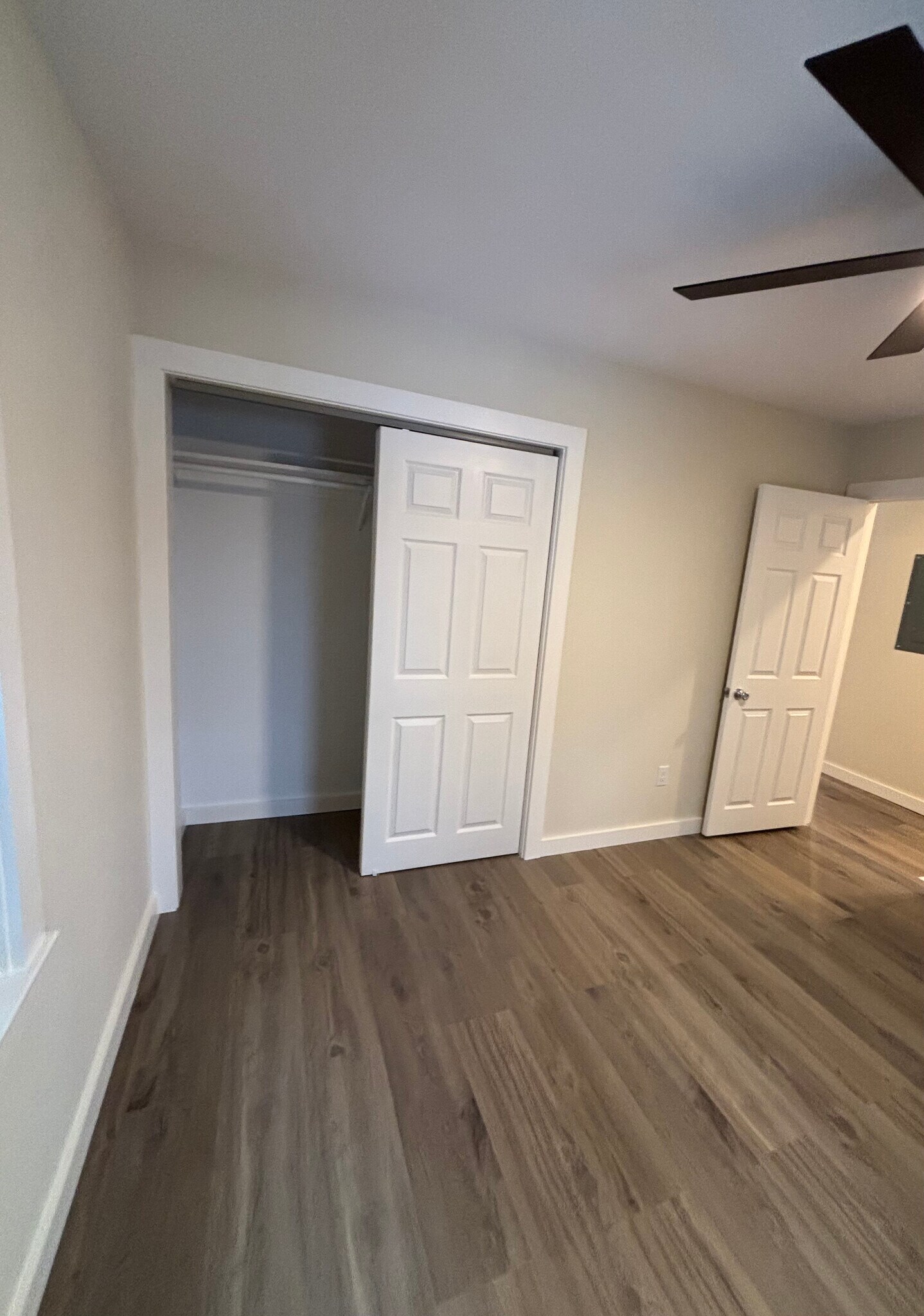 Building Photo - 13 Courtland Dr