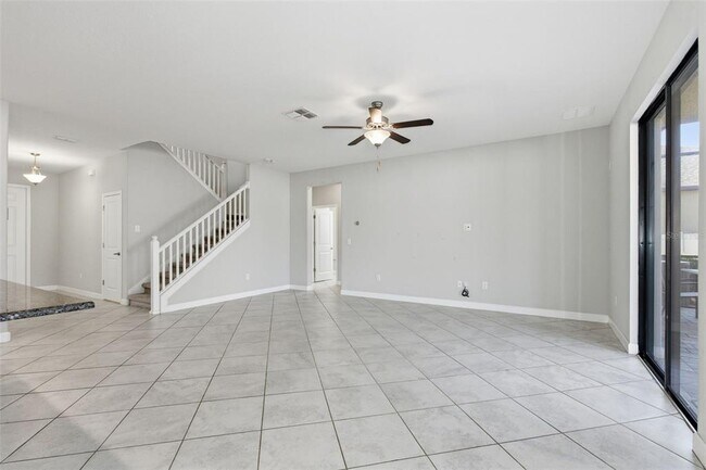 Building Photo - 11014 Little Blue Heron Dr