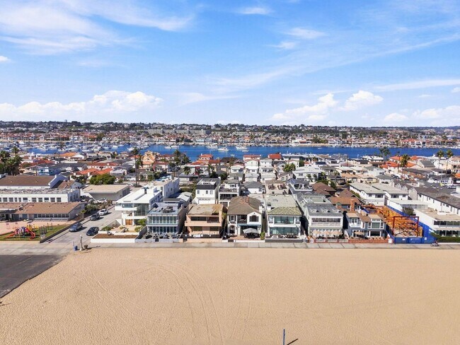 Building Photo - 1228 W Oceanfront