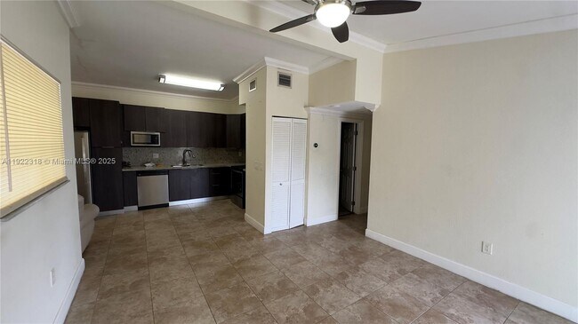 Building Photo - 5125 SW 102nd Ave