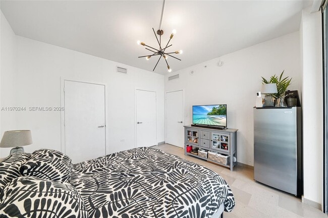 Building Photo - 88 SW 7th St