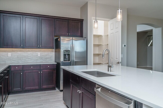 Building Photo - 16081 W Electra Ln