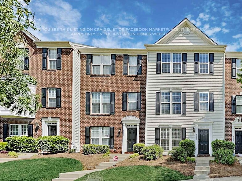 Primary Photo - 9512 Blossom Hill Dr