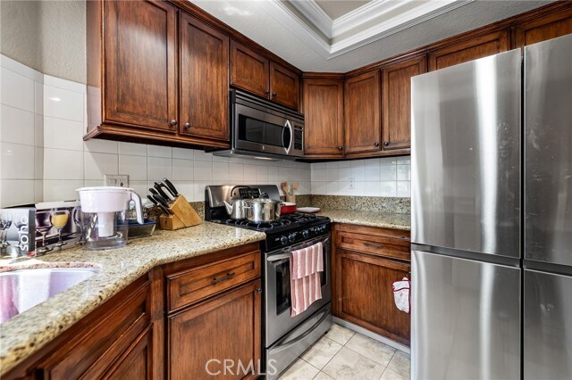 Building Photo - 1315 Albariza Pl
