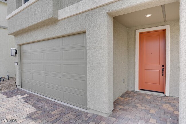 Building Photo - 10339 Dallington St