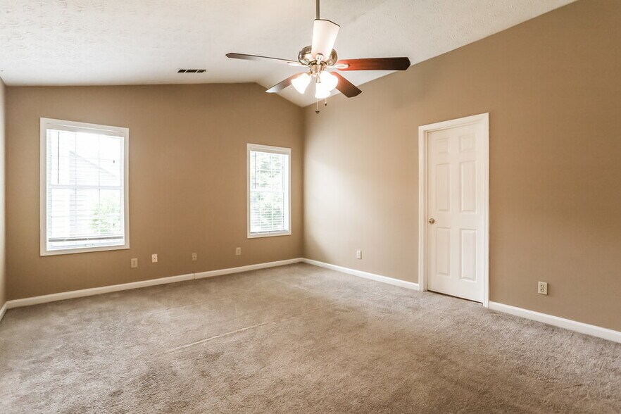 Building Photo - 4516 Legend Hollow Ln