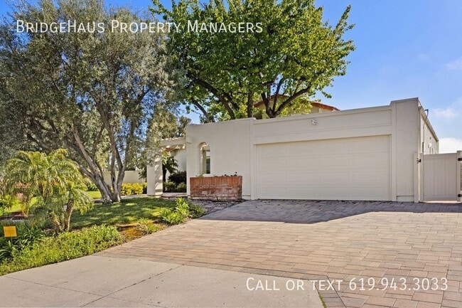 Building Photo - 1004 St Albans Pl