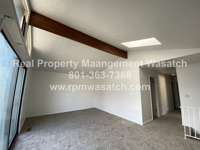Building Photo - 4722 Xanadu Cir