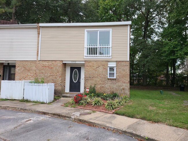 Primary Photo - 6452 Dillard Pl