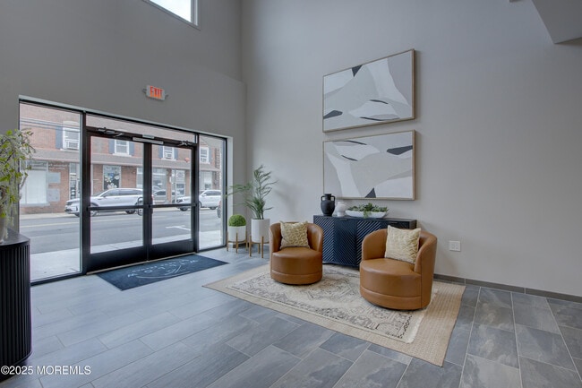 Building Photo - 258 Morris Ave