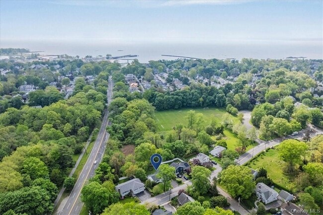 Building Photo - 393 Milton Rd