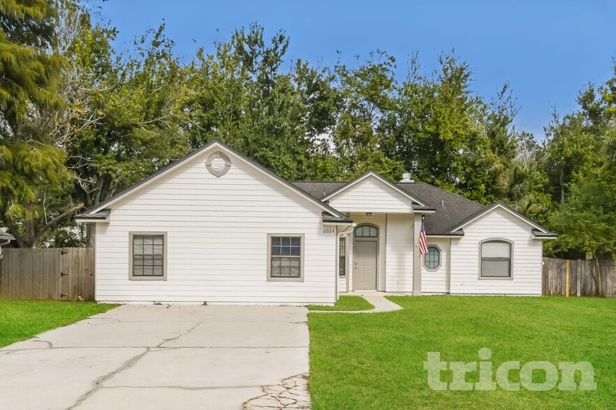 Primary Photo - 2024 Farm Way