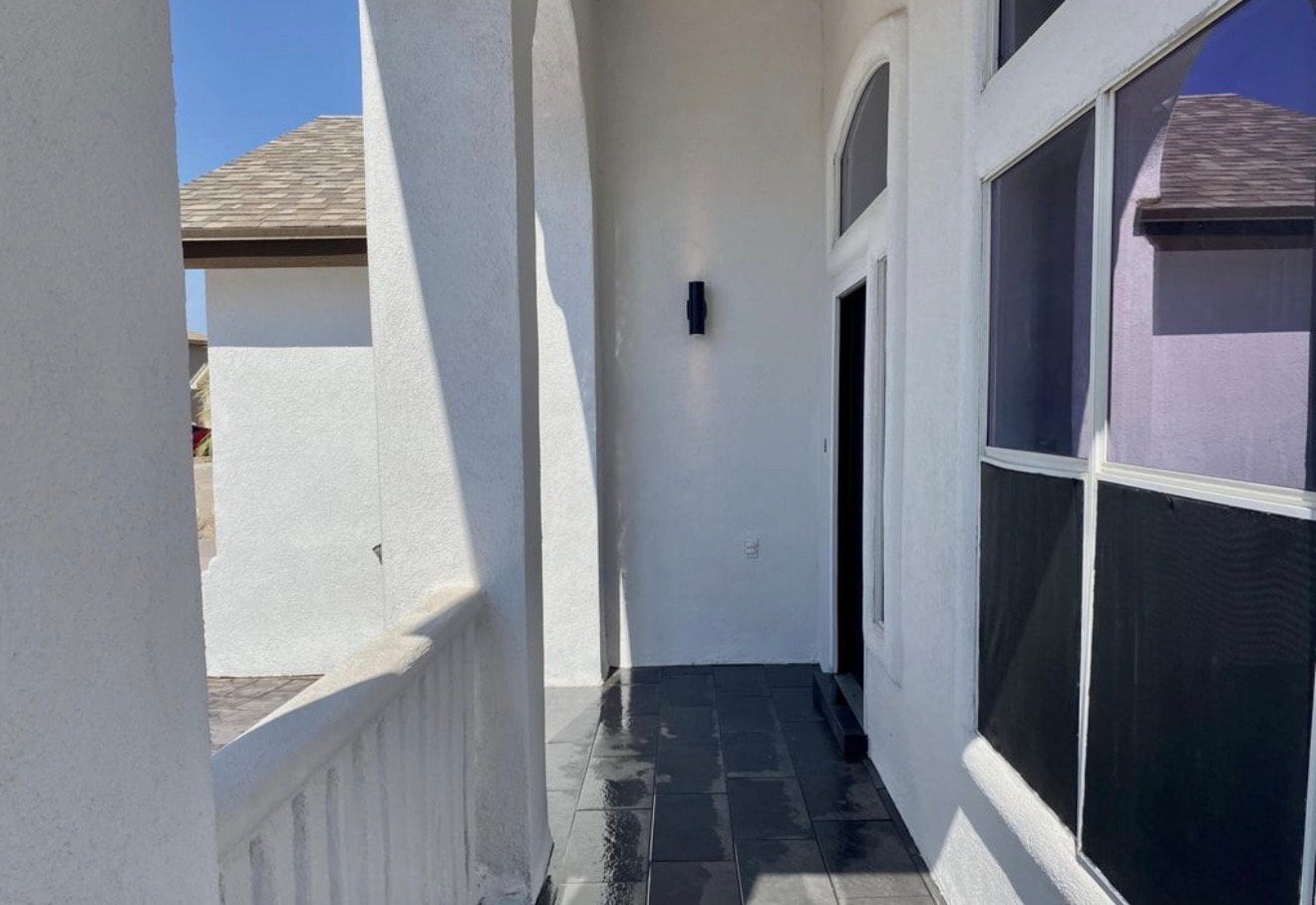 Building Photo - 753 Desert Star Dr