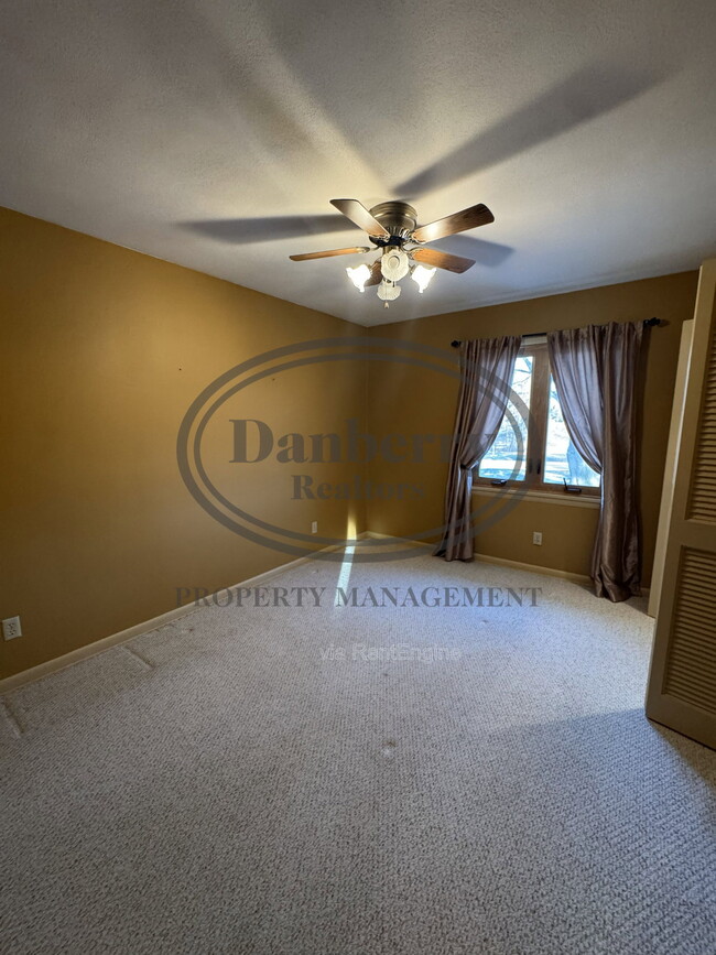 Building Photo - 4258 Co Rd 140