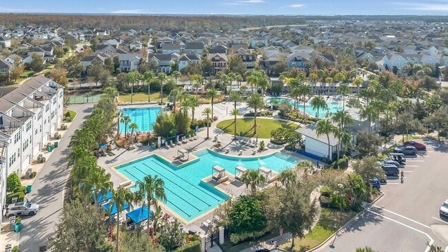 Building Photo - 8443 Karrer Ter