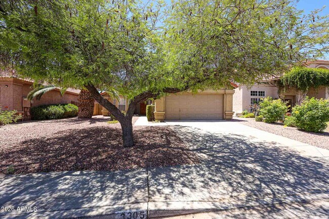 Building Photo - 3305 E Wildwood Dr