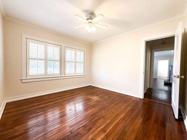 Building Photo - 2525 Camille Dr