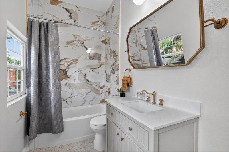 Building Photo - 3236 Texas Ave