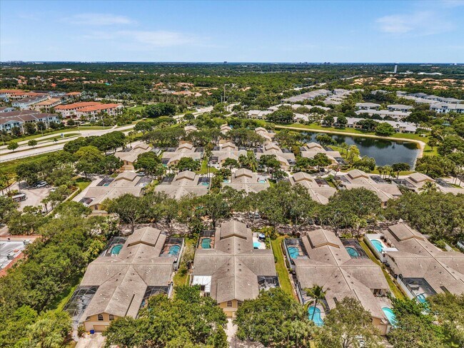 Building Photo - 12549 Woodmill Dr