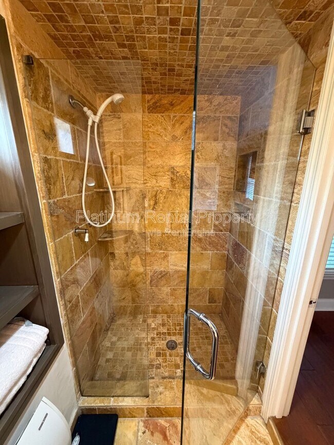 Building Photo - 835 Timber Lake Trail