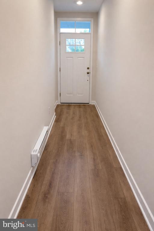 Building Photo - 735 Platinum Dr