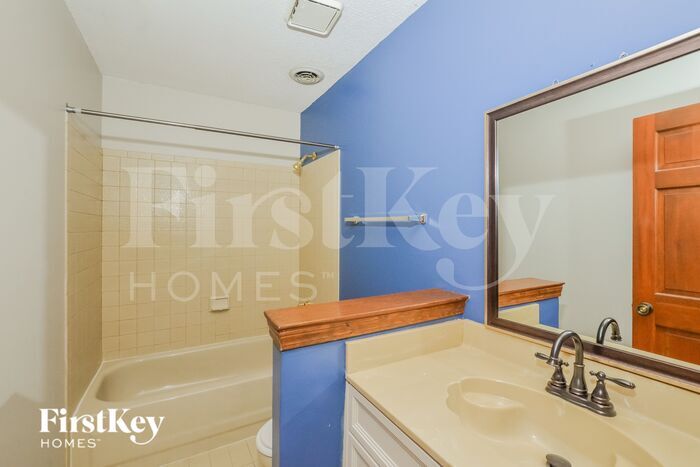 Building Photo - 3943 Green Spruce Bend