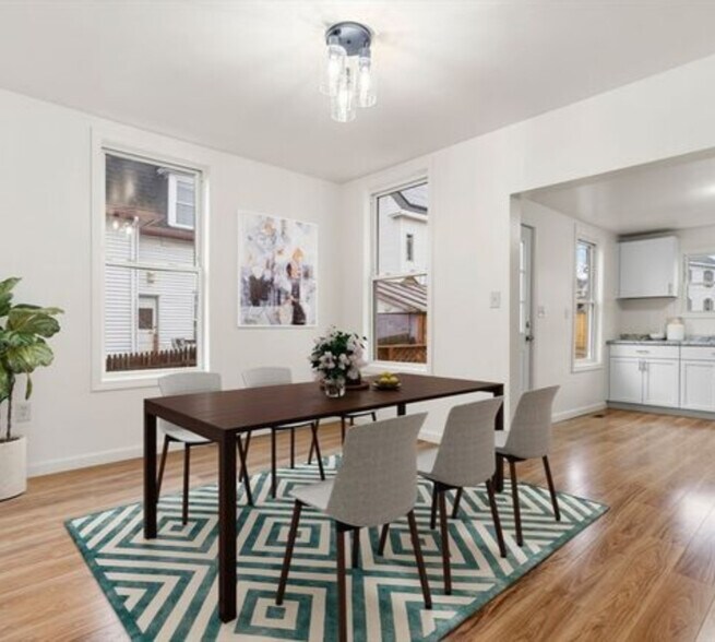 Building Photo - 59 Cedar St