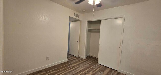 Building Photo - 824 Chapala Ct