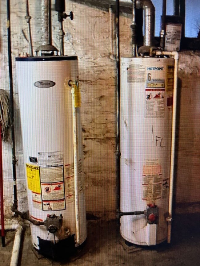 Building Photo - 3224 Taft Ave