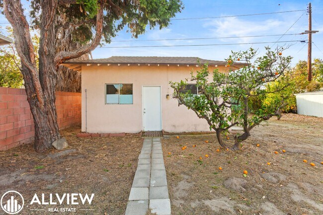 Building Photo - *NEW MOVE-IN SPECIAL | $1000 OFF FIRST MON...