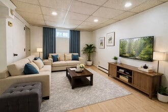 Building Photo - 104 North St