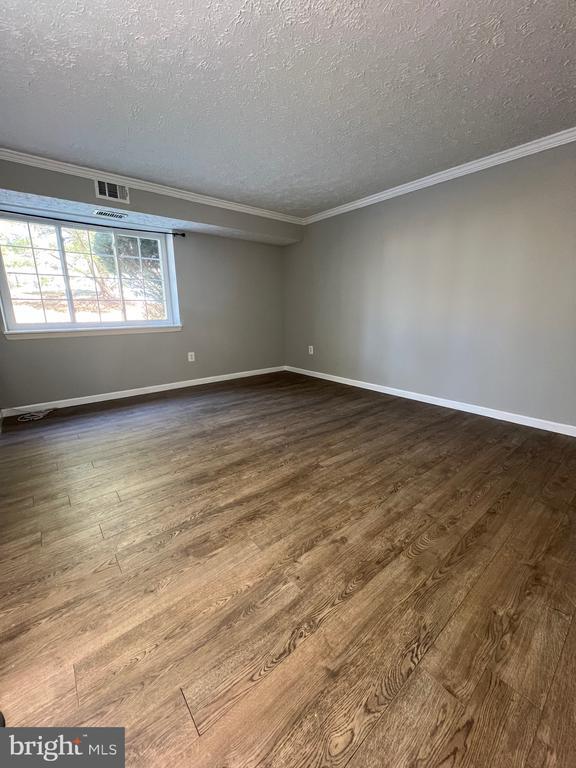 Building Photo - 12209 Peach Crest Dr