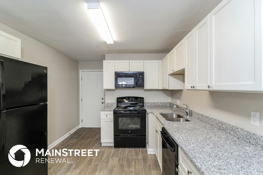 Building Photo - 936 Rock Spring Dr