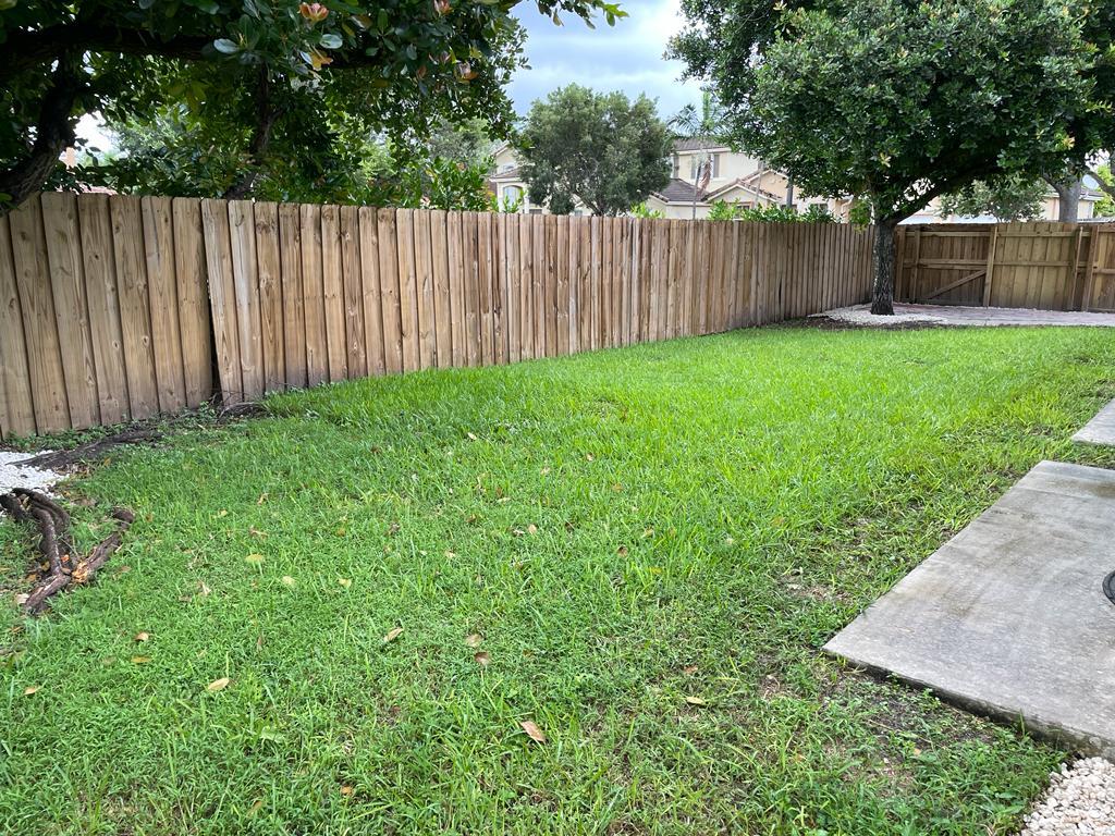 Building Photo - 12301 SW 124th Ter