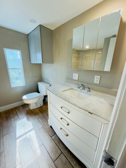 Building Photo - 54 Mountain Crst MHP Dr