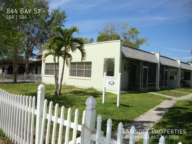 Building Photo - 844 Bay St