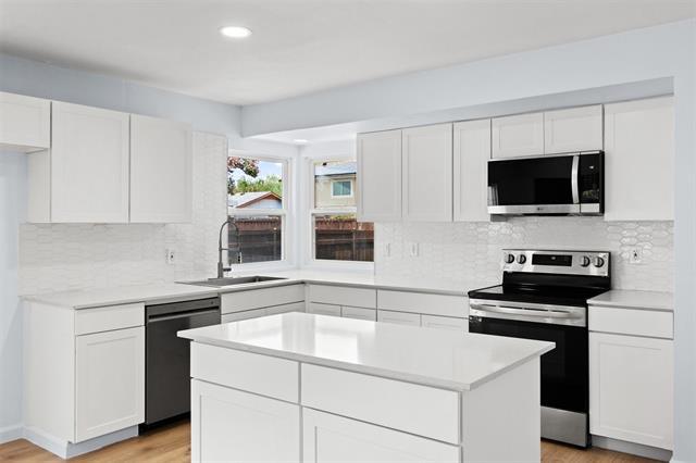 Building Photo - 2925 Brookcrest Dr