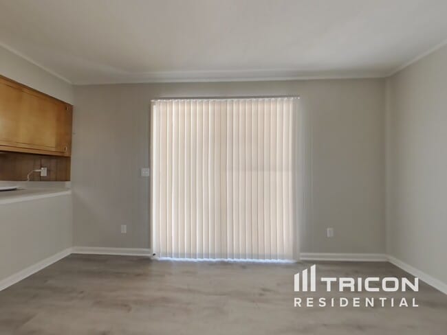 Building Photo - 188 Misty Hollow Way