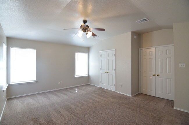 Building Photo - 5804 Drystone Ln