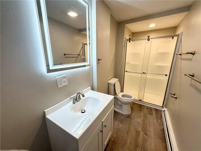 Building Photo - 41 Fruit Hill Ave