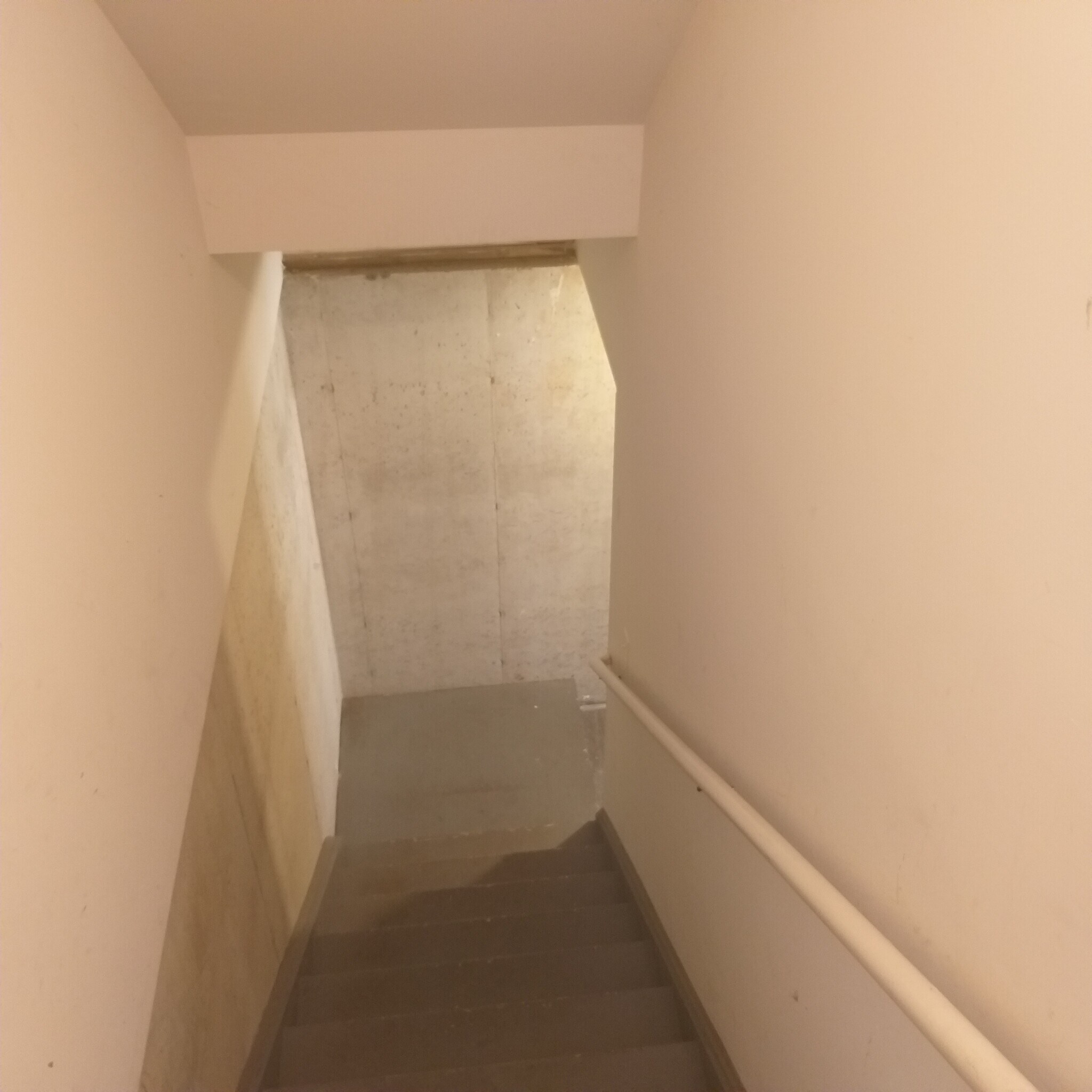Building Photo - 277 W Biros Ln