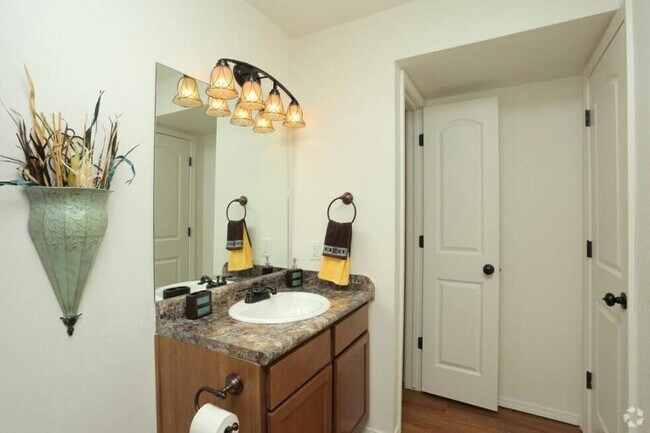 Building Photo - 1.0 bedroom in Tulsa Oklahoma 74134