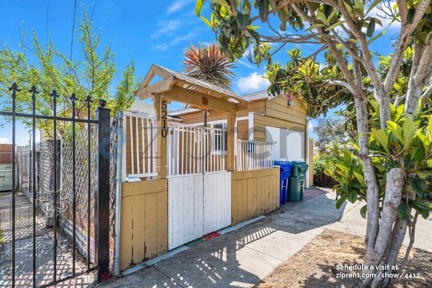 Building Photo - 5210 Sacramento Ave