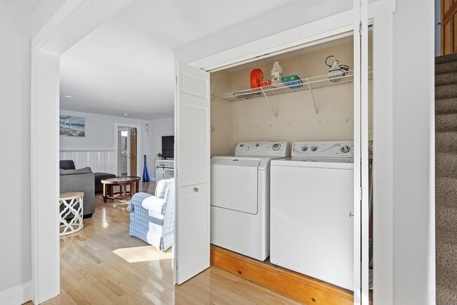 Building Photo - 578 Huckins Neck Rd