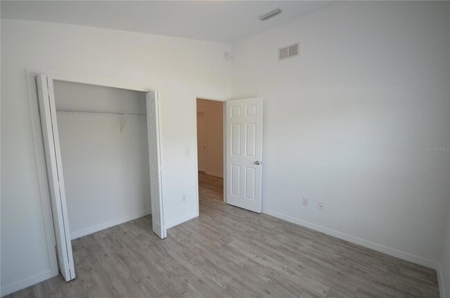 Building Photo - 2225 Carver Ave