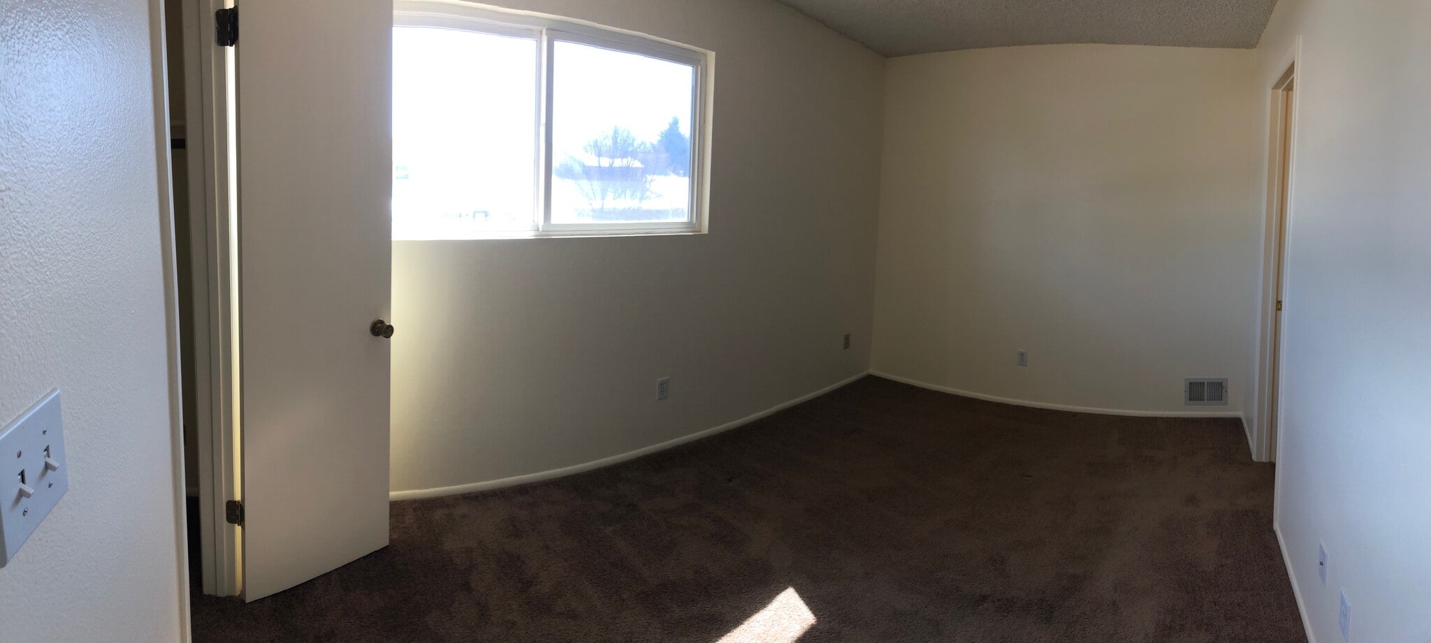 upstairs bedroom #2 - 2520 E Cassidy Ln