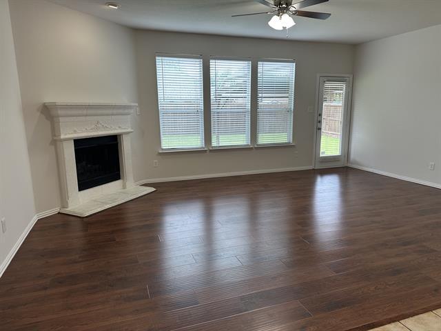 Building Photo - 2820 Cascade Cove Dr