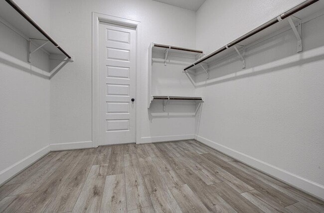 Building Photo - 2903 Sebring Cir