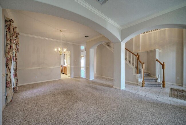 Building Photo - 601 Indian Run Dr