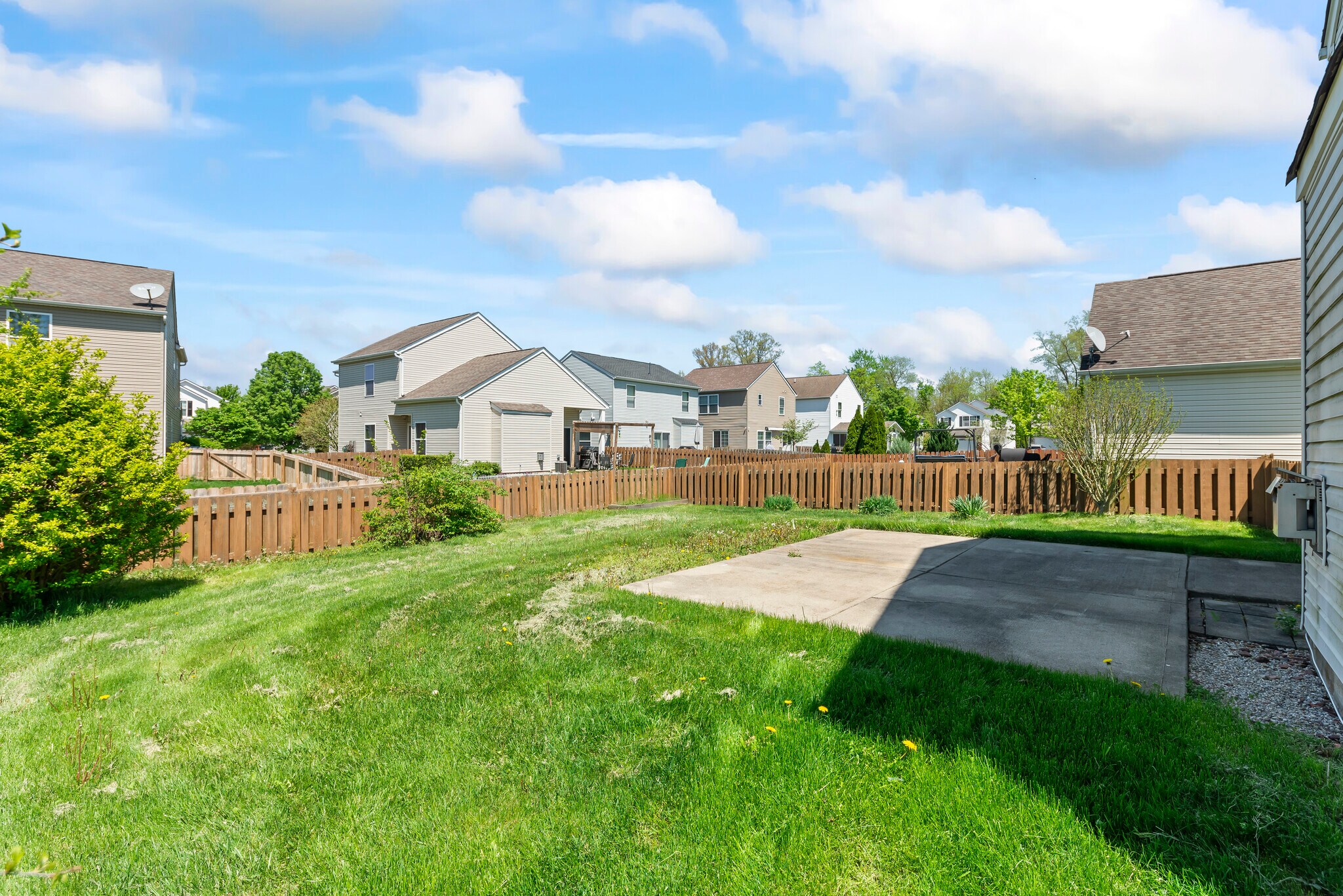 Building Photo - 5762 Annmary Rd